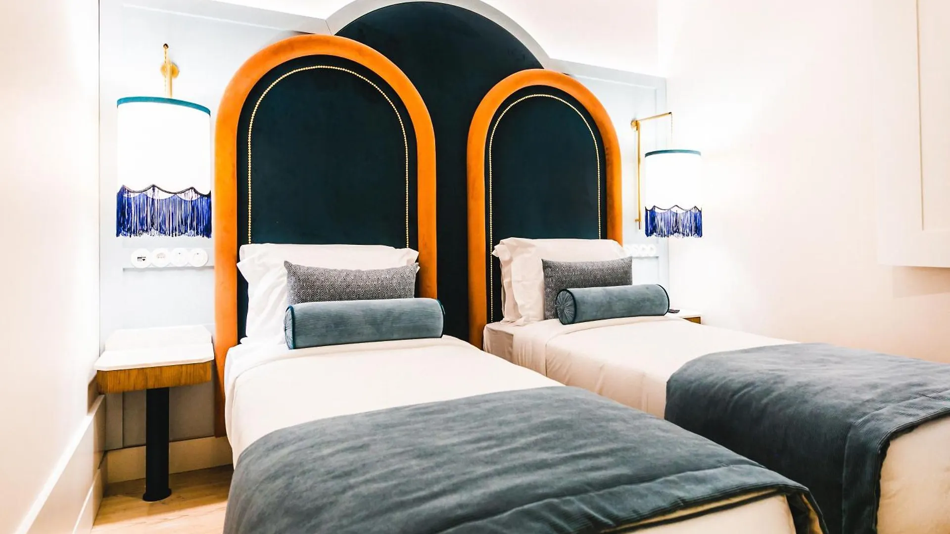 The Lift Apartments By Ridan Hotels Lisbona 4*,