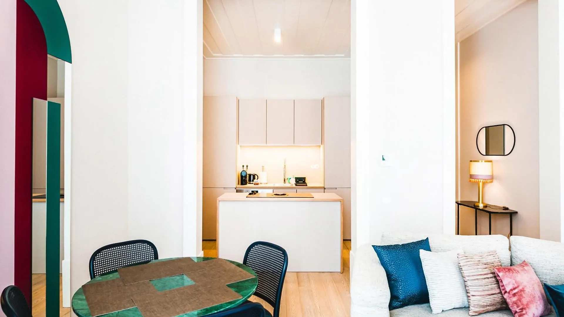 The Lift Apartments By Ridan Hotels Lisbona